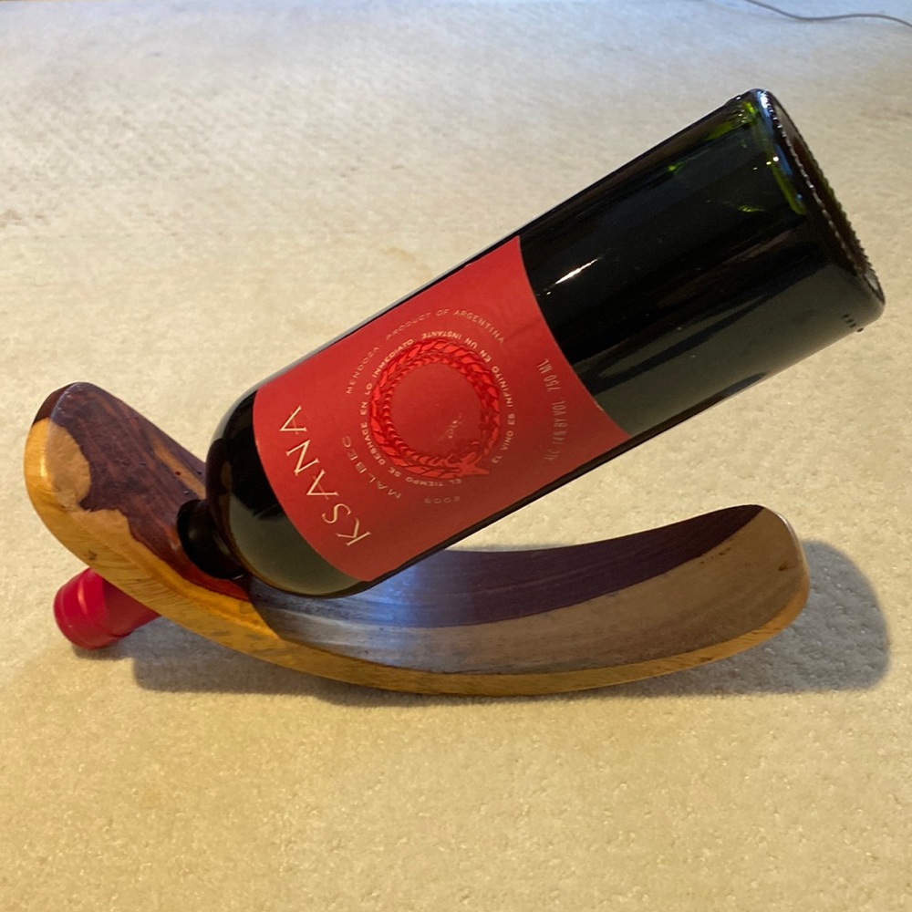 Floating Wine Bottle Holder